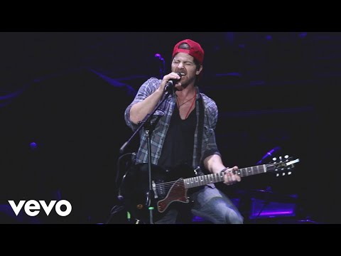 Kip Moore - Dirt Road (Live Performance Video)