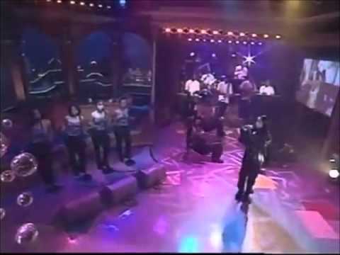 Aaliyah - Try Again (Live @ Rosie O&#039;Donnell)