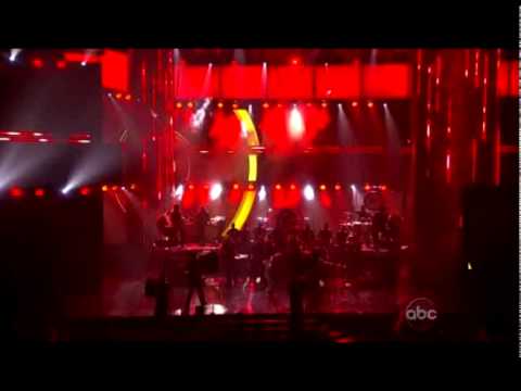 American Music Awards 2010 - Enrique Iglesias - Tonight &amp; I Like It ft. Pitbull