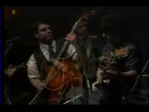 Avett Brothers - Love Like The Movies / A Lot Of Movin&#039; - Woodsongs #269 part 2