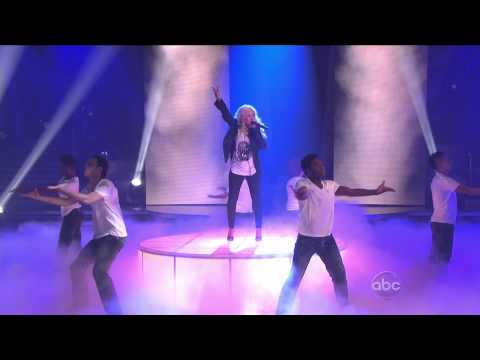 ★BEAUTIFUL★ Christina Aguilera Sings Dancing with the Stars DWTS 2010