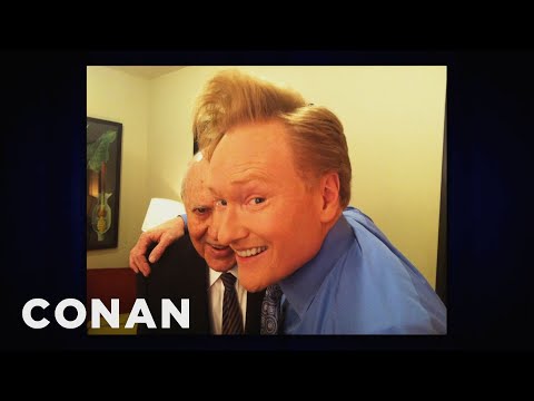 Carl Reiner &amp; Conan Take A #Selfishie | CONAN on TBS