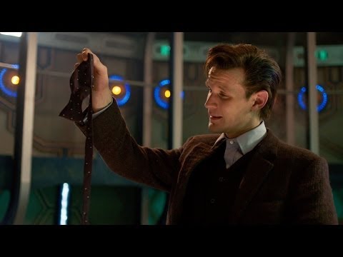 The Eleventh Doctor Regenerates... The Twelfth Doctor Appears! - Doctor Who: Christmas Special - BBC