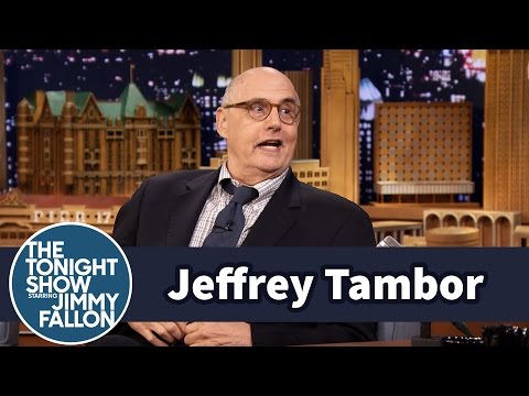 Jeffrey Tambor&#039;s &quot;Hey Now&quot; Catchphrase Is Still Popular