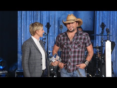 Jason Aldean Performed &#039;Burnin&#039; It Down&#039;