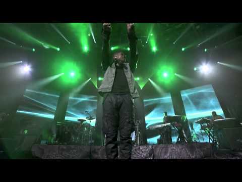 Usher - Yeah (Live at iTunes Festival 2012)