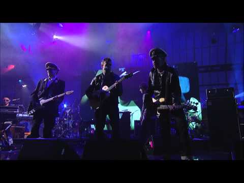 Gorillaz - On Melancholy Hill (Live on Letterman)