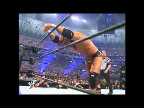 WrestleMania X7 Undertaker vs Triple H P1