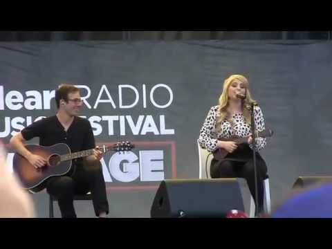 Meghan Trainor Covers *&quot;Shake It Off&quot;* Live @ the IHeartRadio Festival Villiage &#039;14