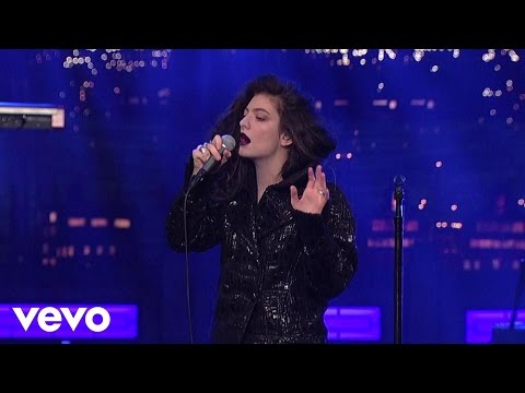 Lorde - Tennis Court (Live On Letterman)