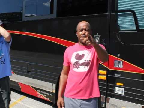 Darius Rucker Accepts ALS Ice Bucket Challenge