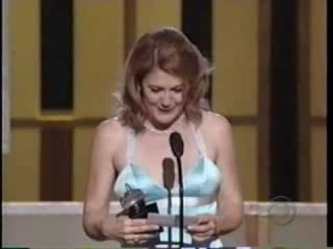 Victoria Clark wins 2005 Tony Award for Best Actress in a Musical