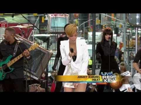 [1080p] Rihanna - Umbrella @ (Good Morning America 11.24.09)