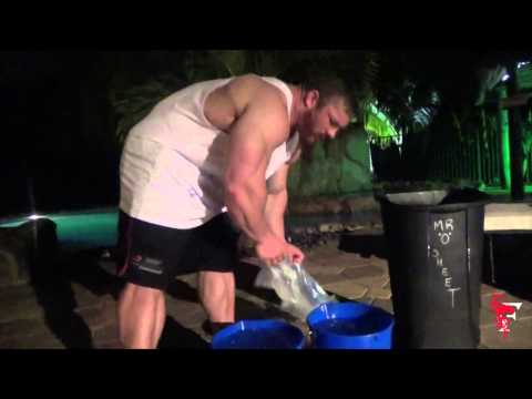 **FLEX FILES** A.L.S. Ice Bucket Challenge - Flex Lewis