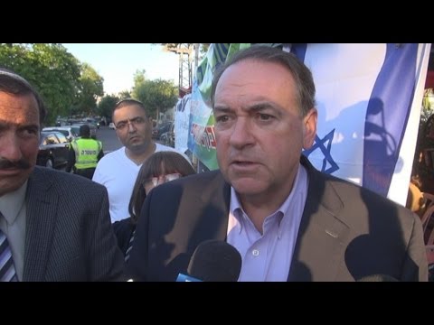 Huckabee&#039;s 1st Stop in Israel: Family of Abducted Teen