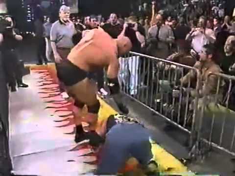 4/20/98 - Goldberg vs Raven