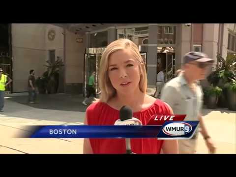 Thousands of Market Basket workers rally