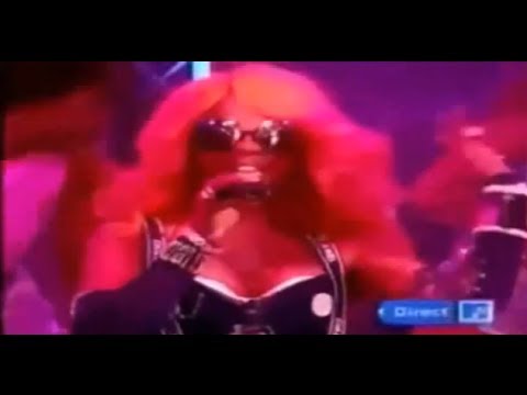 Lil&#039; Kim - How Many Licks (Live on MTV Direct Effect) (2000)