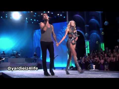 Maroon 5 - Moves Like Jagger, Victoria&#039;s Secret Fashion Show Live Performance.mp4