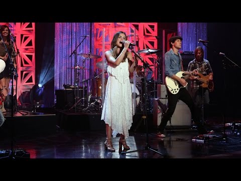 Lucy Hale Performs &#039;Lie a Little Better&#039;