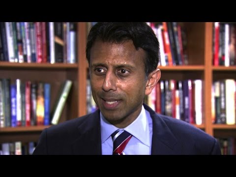 Bobby Jindal: Trump &quot;looks like he&#039;s got a squirrel sitting on his head&quot;