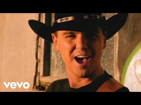 Kenny Chesney - She&#039;s Got It All (Official Video)