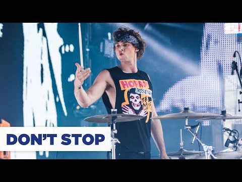 5 Seconds Of Summer - Don&#039;t Stop (Summertime Ball 2014)