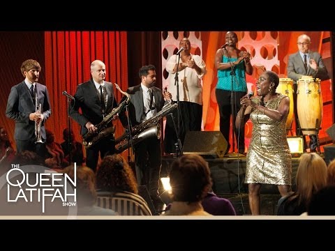 Sharon Jones &amp; the Dap-Kings Perform &quot;Long Time, Wrong Time&quot; on The Queen Latifah Show