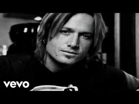 Keith Urban - Who Wouldn&#039;t Wanna Be Me (Official Music Video)