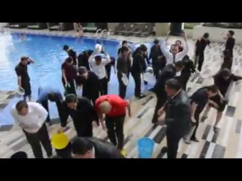 Hyatt Colleagues Accept the ALS Ice Bucket Challenge