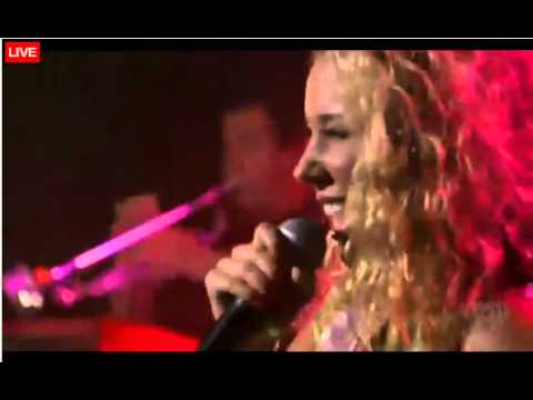 Haley Reinhart Performs &#039;Oh My&#039; at the iHeartRadio Concert - 8/29/12